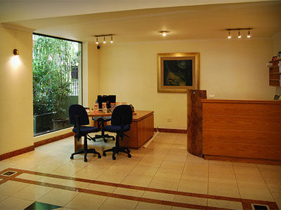 Marti Apartahotel